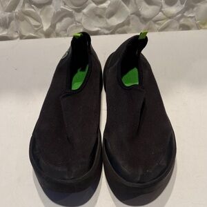 OOFOS Black Slip-On Shoes with Lime Accents